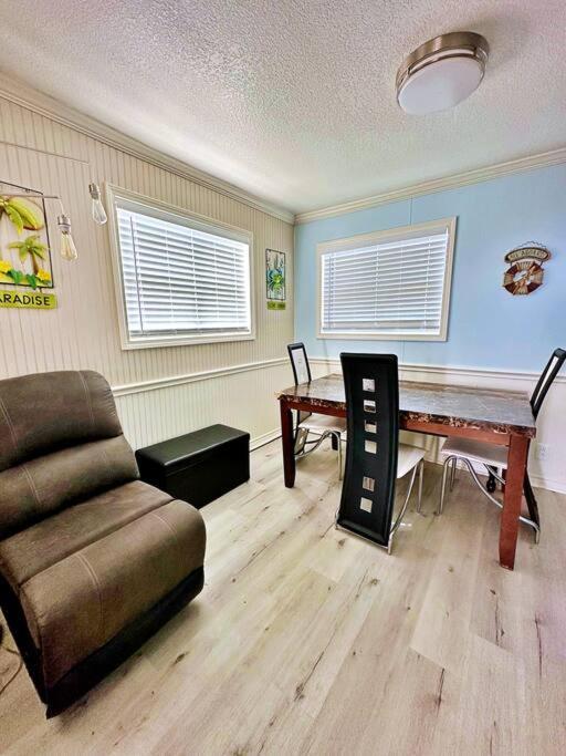 Apollo'S Escape: Your Serene Oceanfront Retreat Surfside Beach Exterior foto